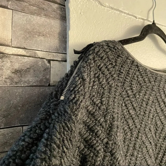 maison scotch thick material dark grey sweater - Picture 12 of 13